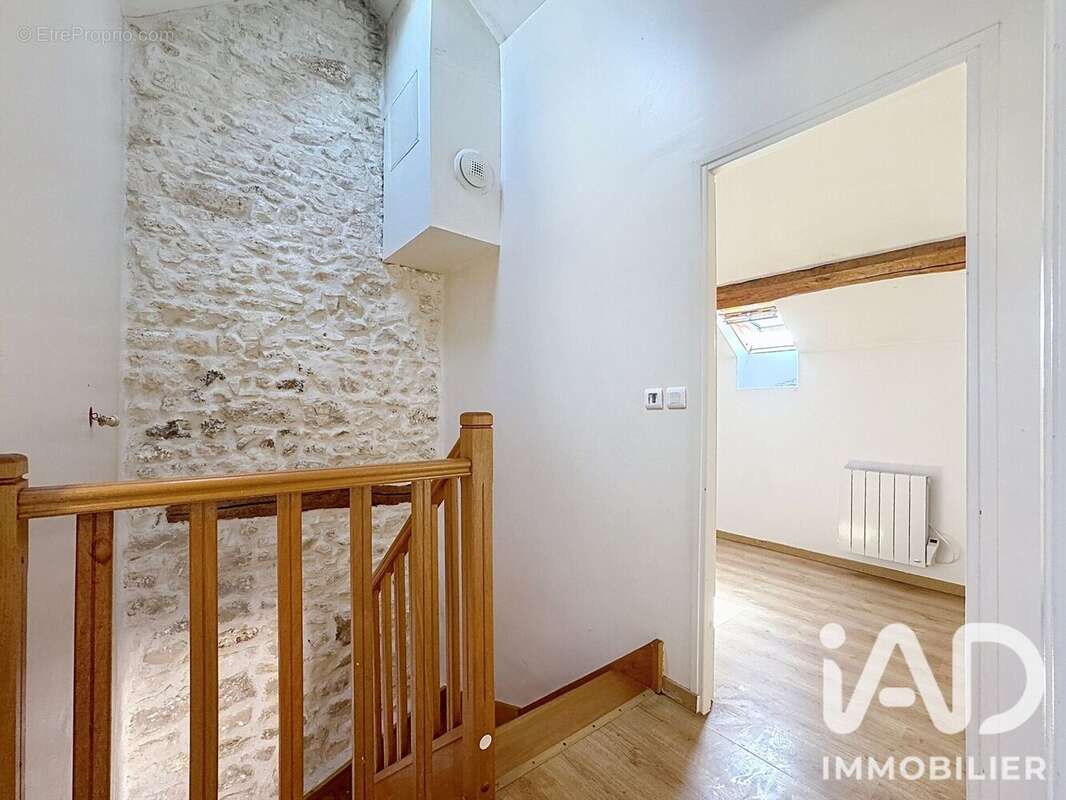 Photo 8 - Appartement à EPONE