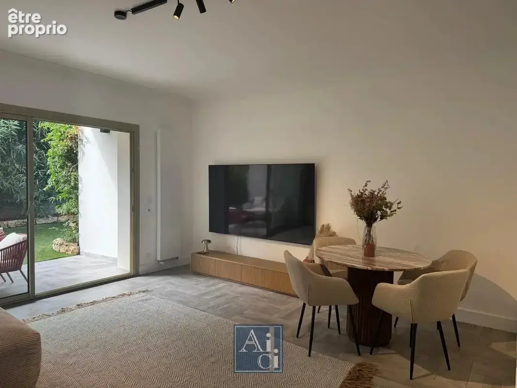 Cannes-petit juas- 3p renove en rez de jardin - photo 2