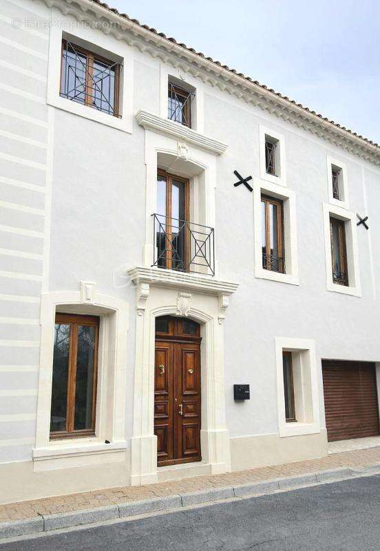 Maison à CREISSAN