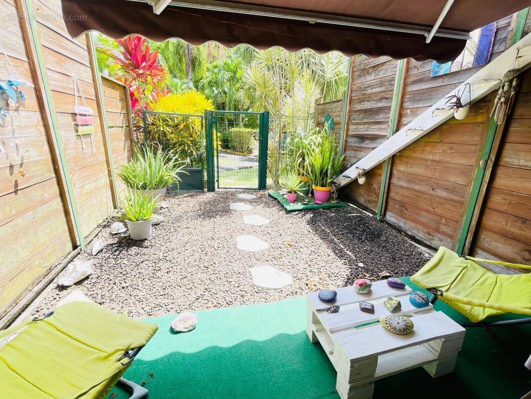 Appartement à SAINTE-ANNE