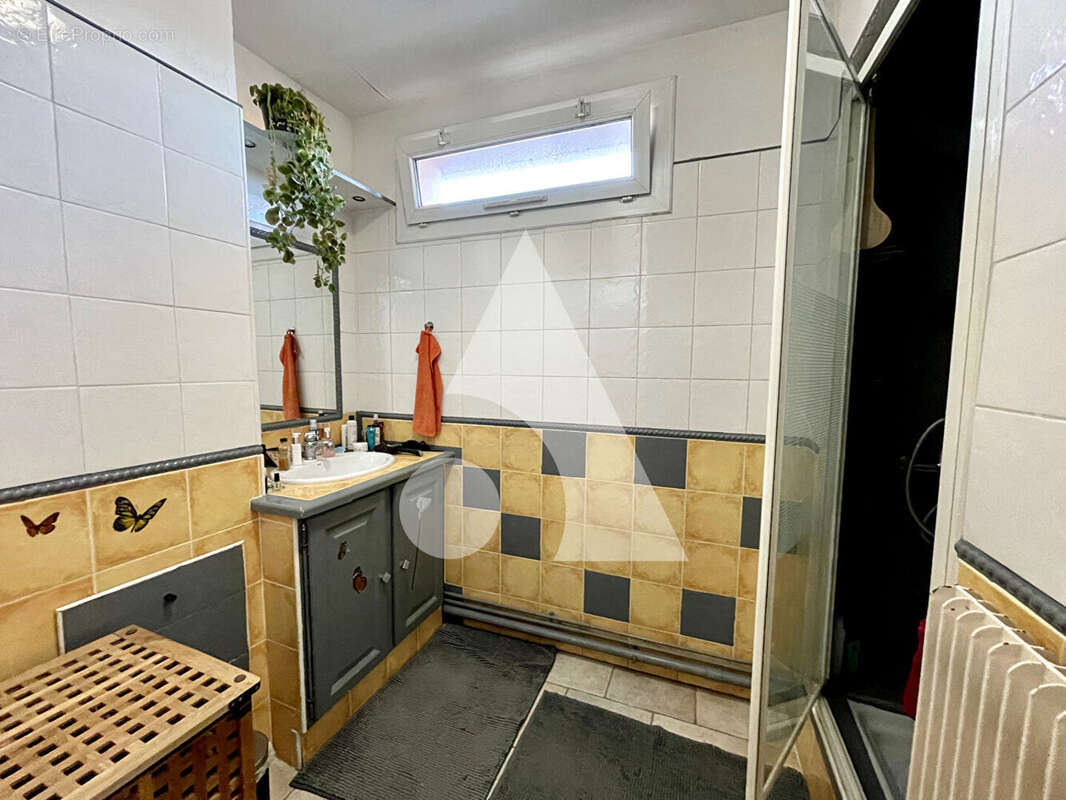 Appartement à PERTUIS