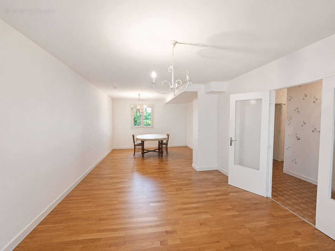 Maison 133 m² à Linars  - photo 18