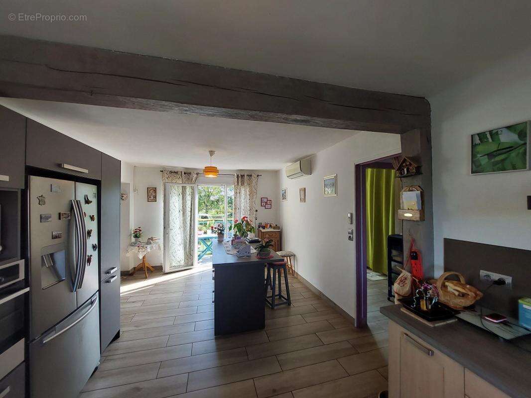 Maison à TILLEUL-DAME-AGNES