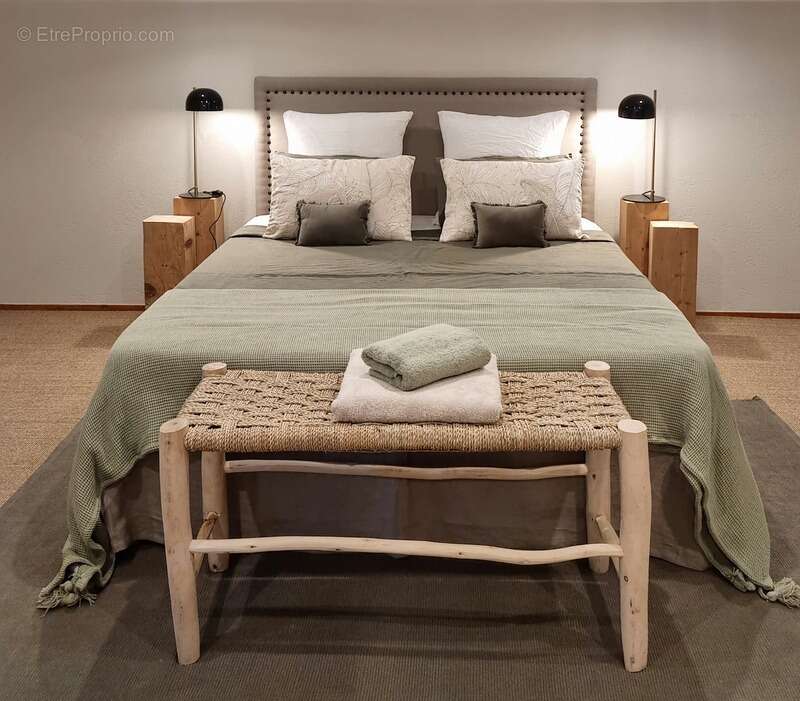 Maison à MONTREVEL-EN-BRESSE