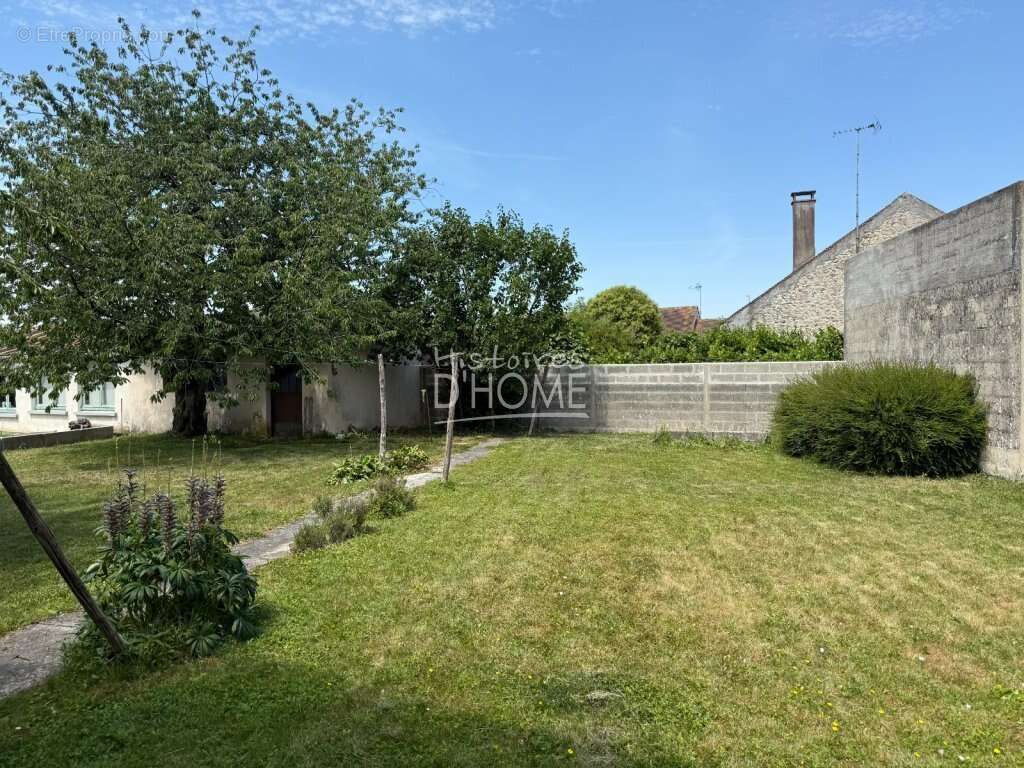Maison à ROZAY-EN-BRIE