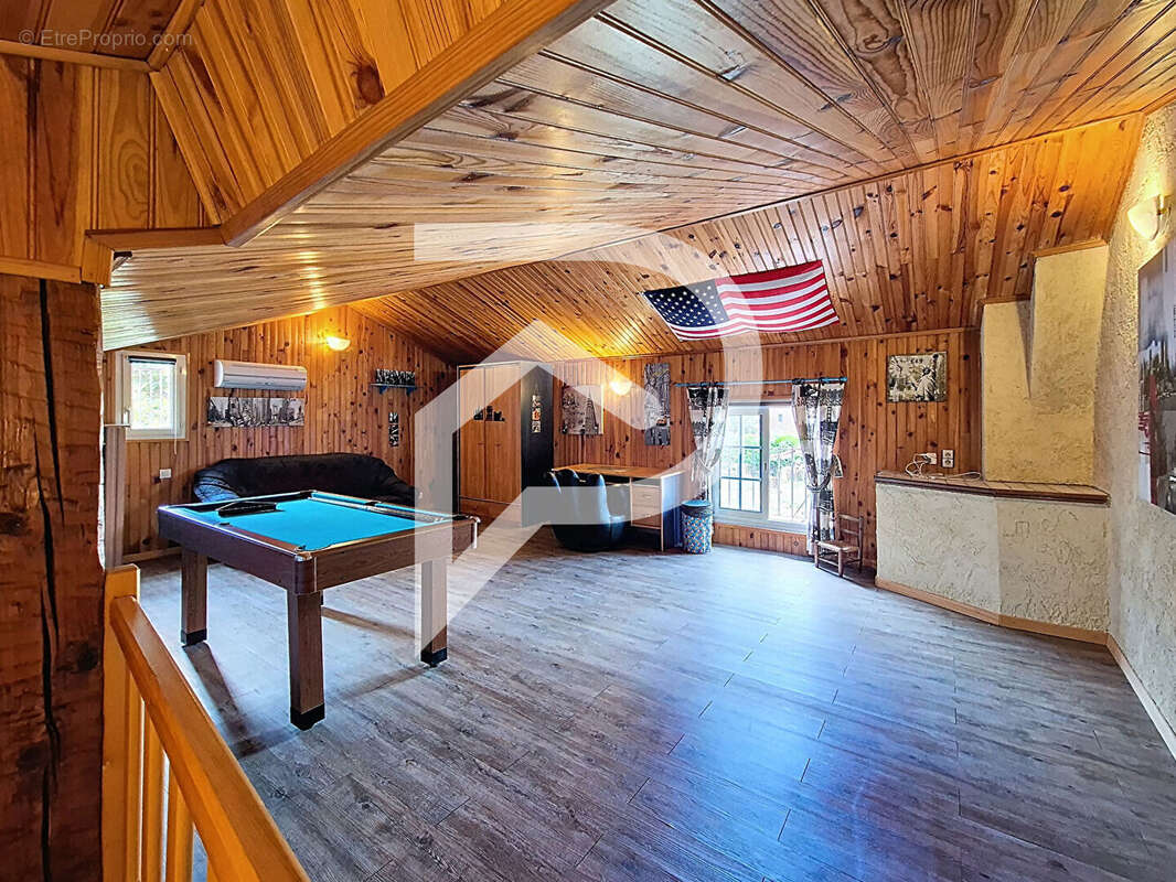 Maison à MALATAVERNE