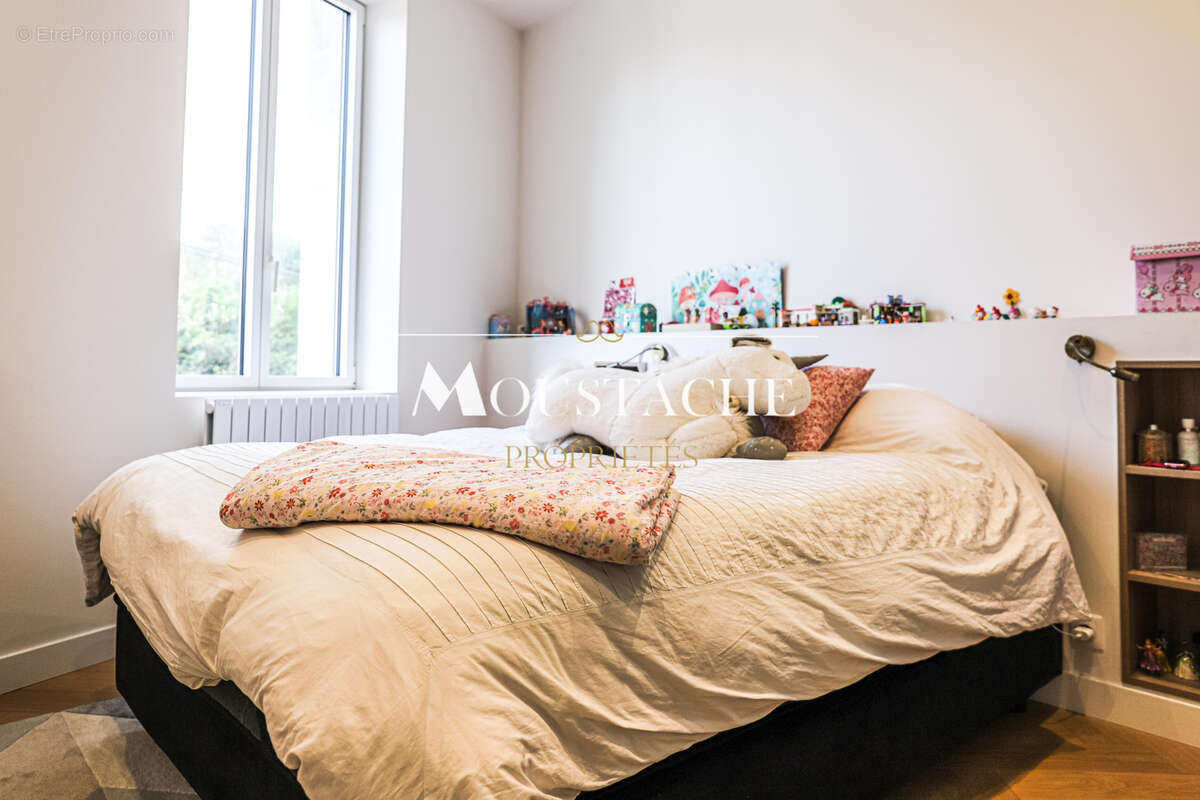 Appartement de standing - au coeur de royan pontaillac - - photo 10