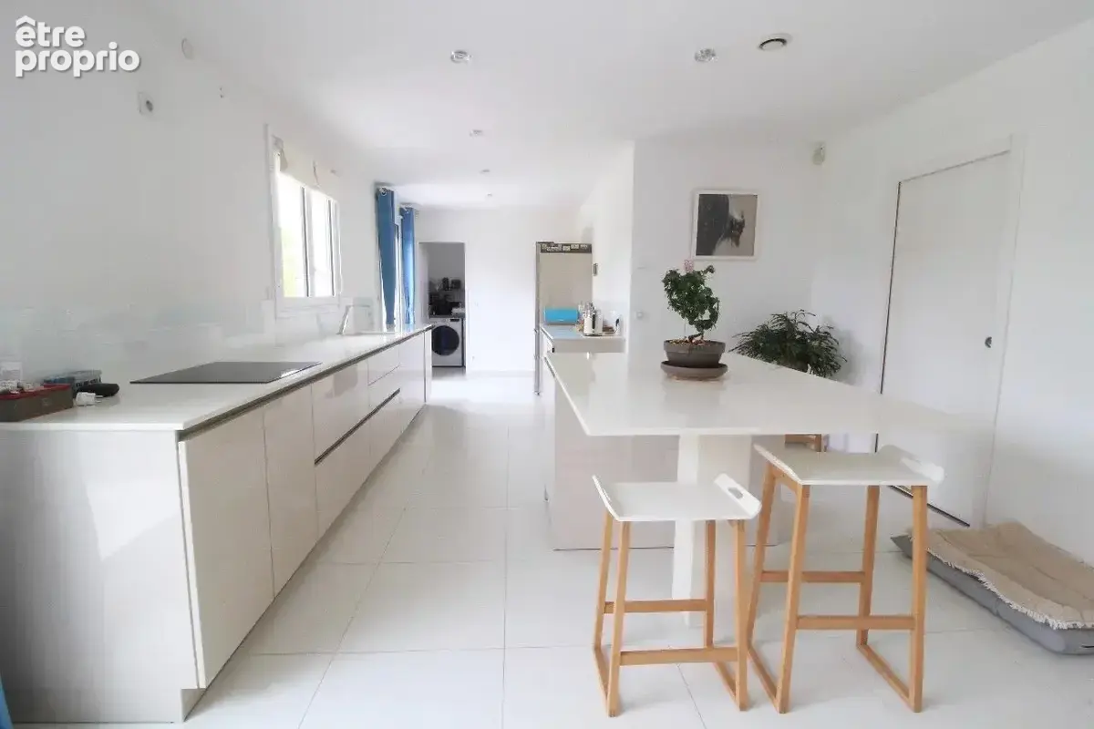 Maison 7 pièces 198 m² à vendre à Ozoir-La-Ferriere (77330) - photo 5
