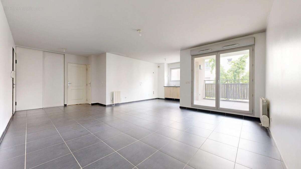 Appartement 70 m² à Villeurbanne  - photo 5