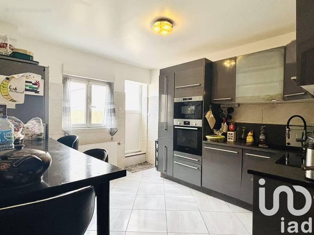 Photo 1 - Maison à VITRY-SUR-SEINE