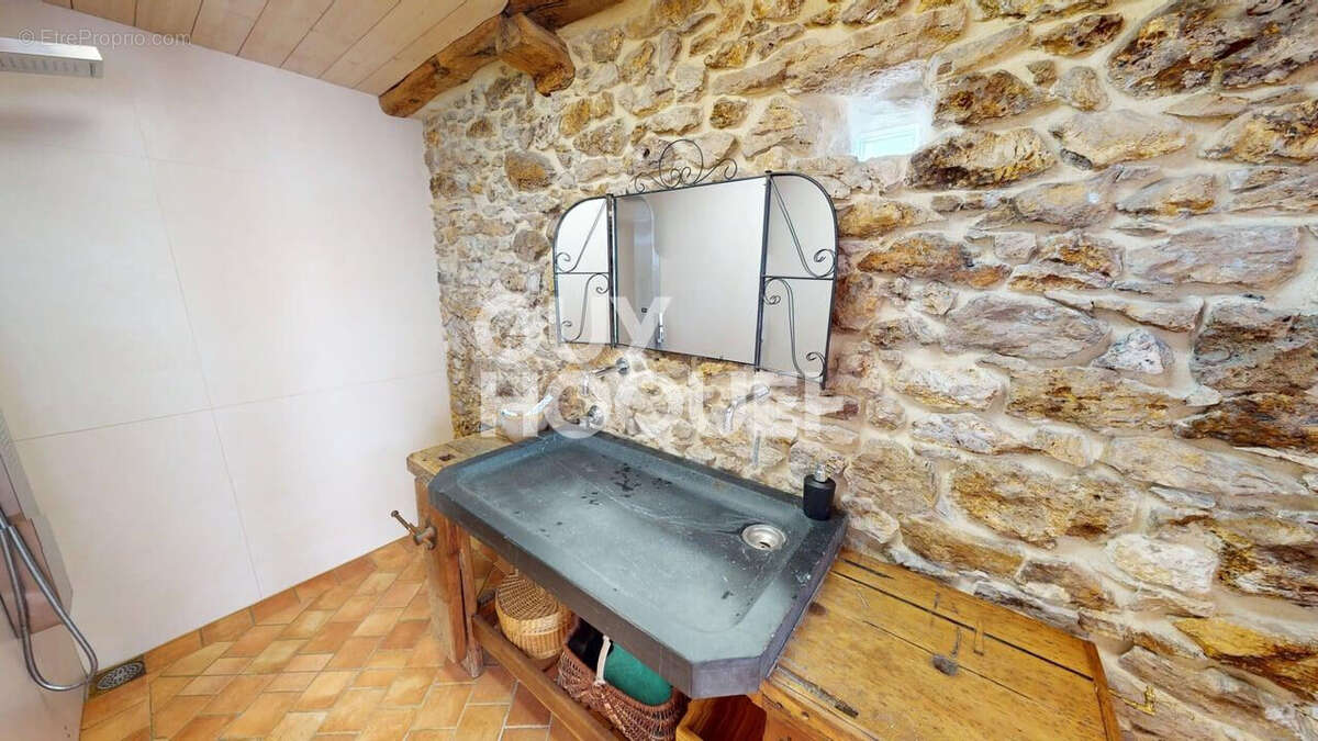 Maison à BALLAINVILLIERS