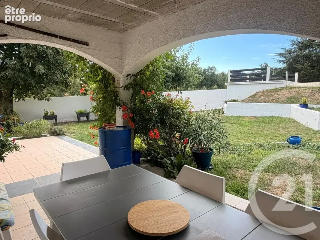 Maison 207 m² à Roiffieux  - photo 16
