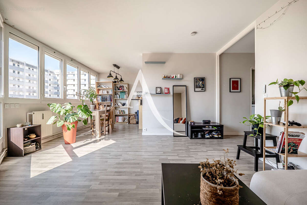 Appartement à BAGNOLET