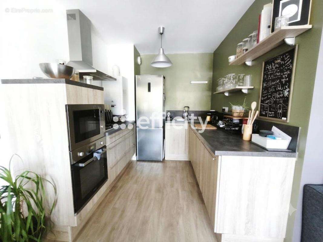 Appartement à WATTIGNIES