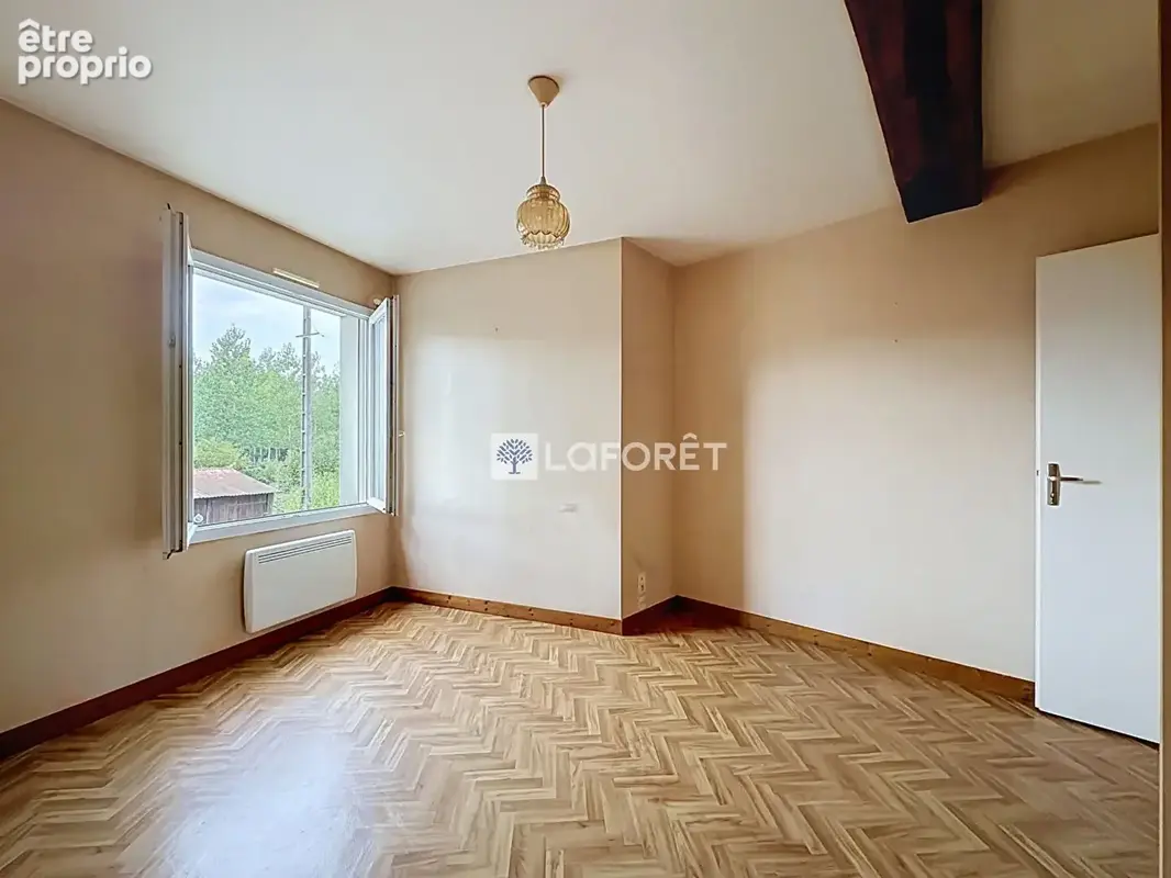 Maison Secondigny - photo 11
