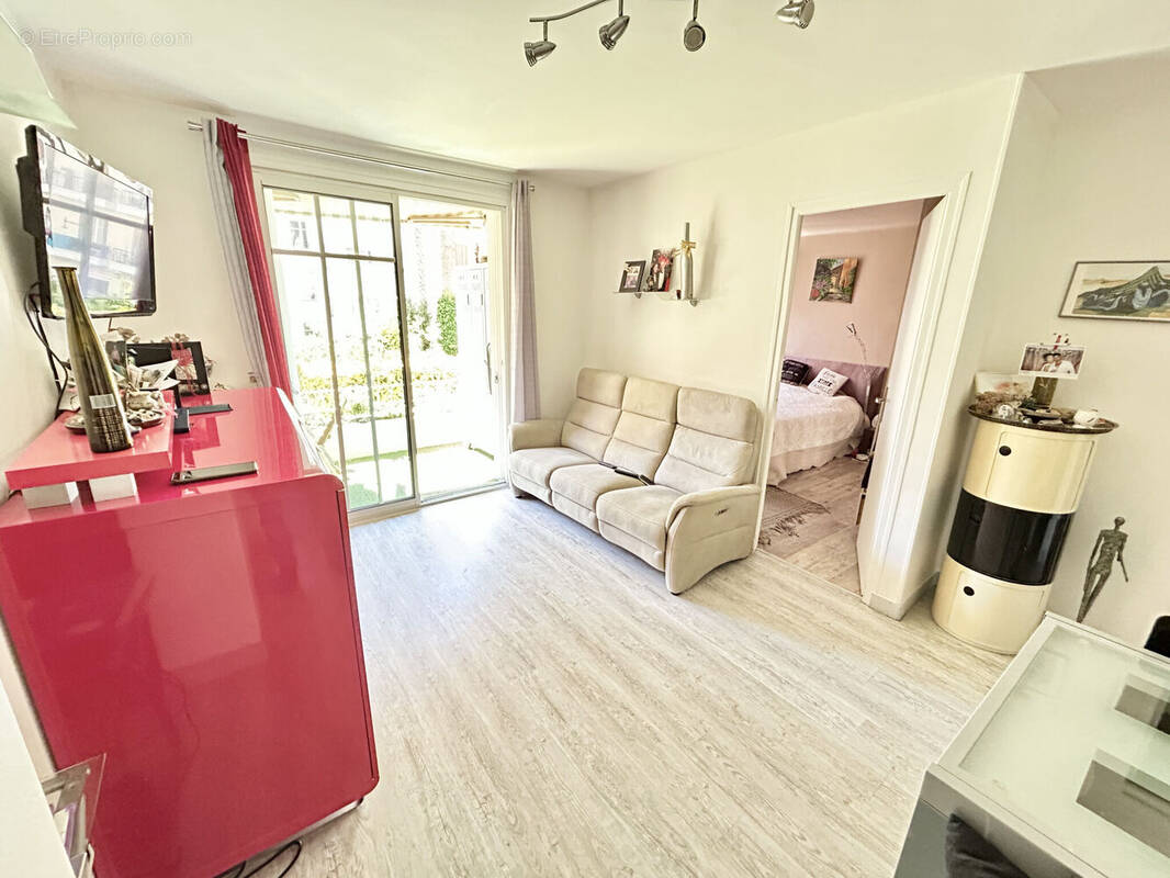 Photo 1 - Appartement à NICE
