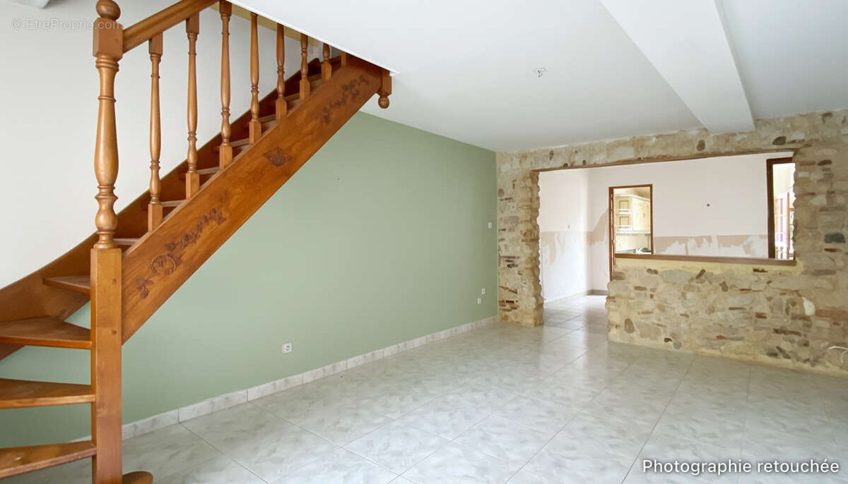 Exclusivité Maison de ville avec jardin ? 111 m² ? Centre de Montpon-Ménestérol - photo 9