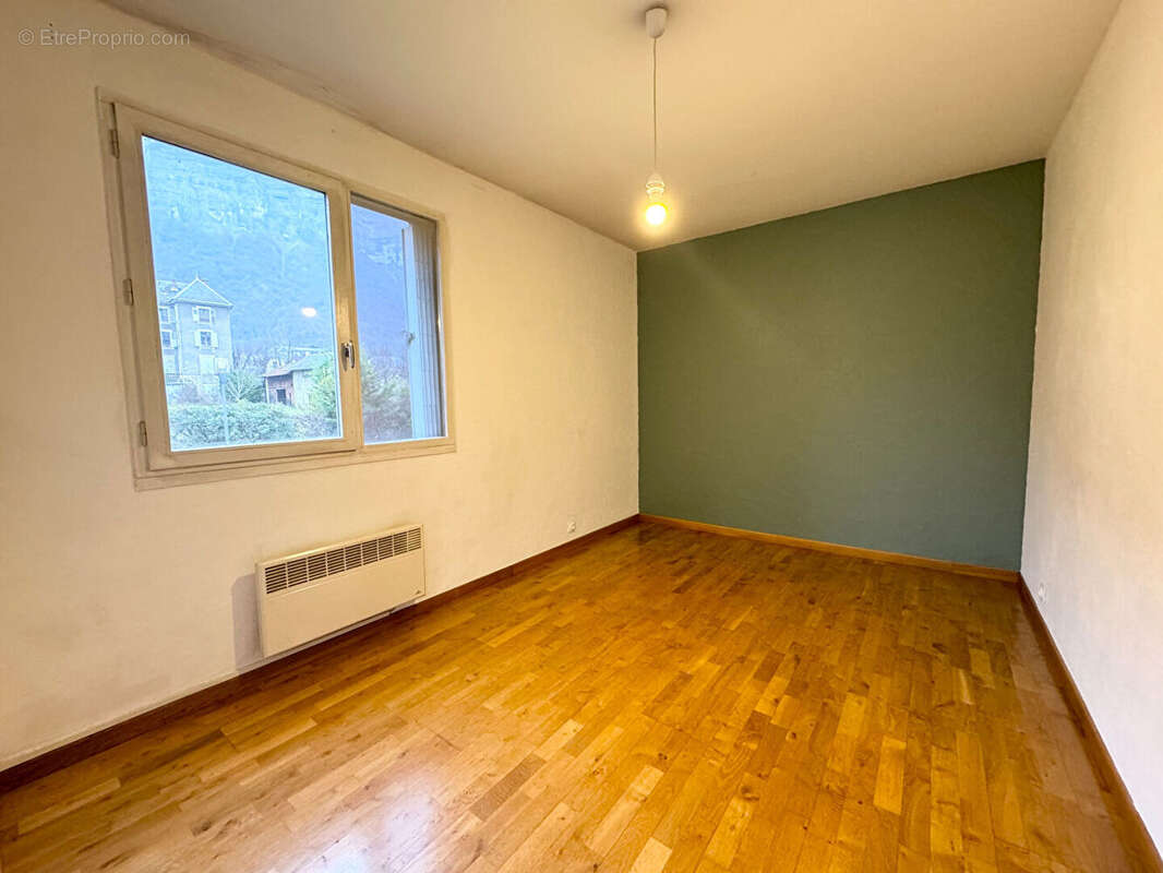 Appartement à CROLLES