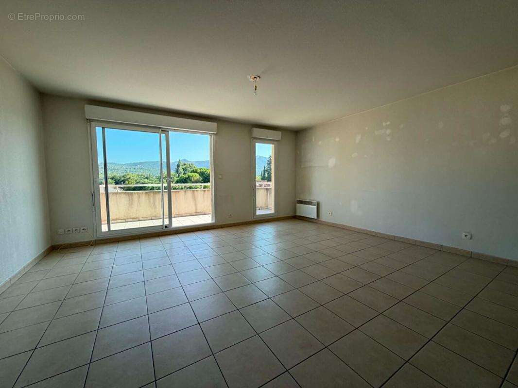 Appartement à BRIGNOLES