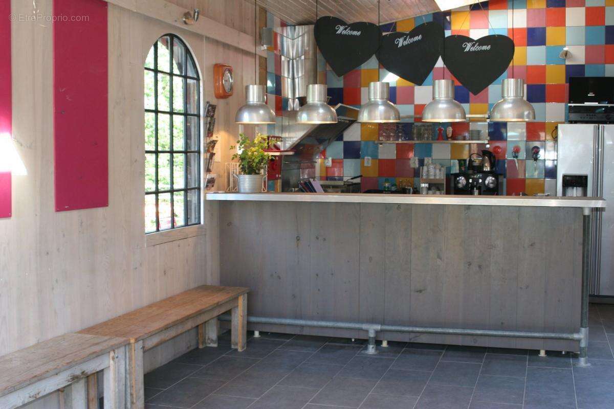 Maison à CHATEAUNEUF-LA-FORET