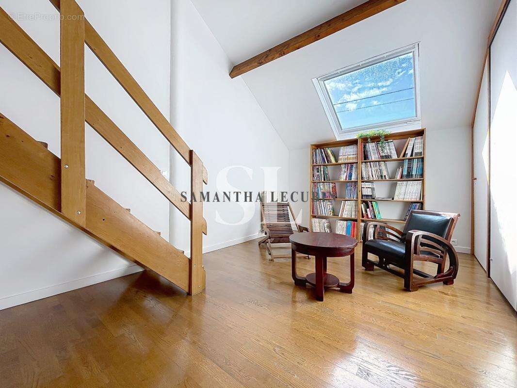 Maison 145 m² à Romainville  - photo 16