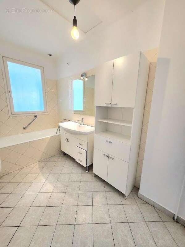 Photo 4 - Maison à CHARLY