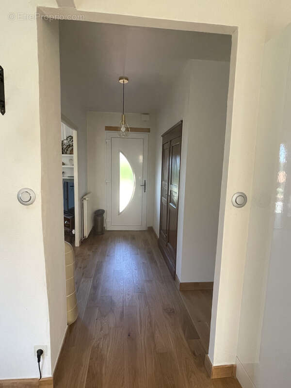 Maison de plain-pied rénovée à vendre à Boulazac   Calme, nature et confort à deux pas du centre ! - photo 11
