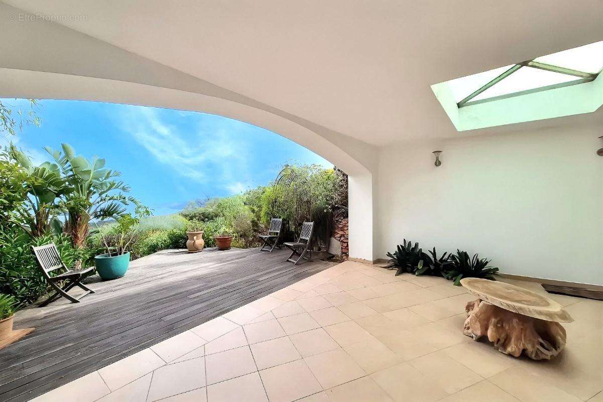 Appartement à PORTO-VECCHIO