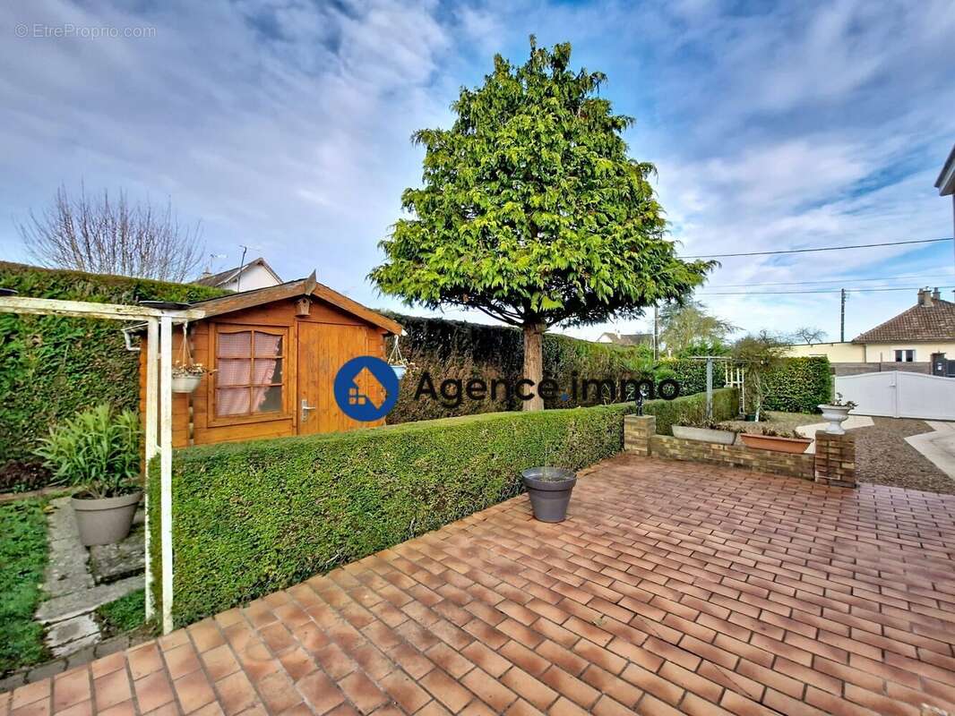 Maison à CHATEAU-LA-VALLIERE