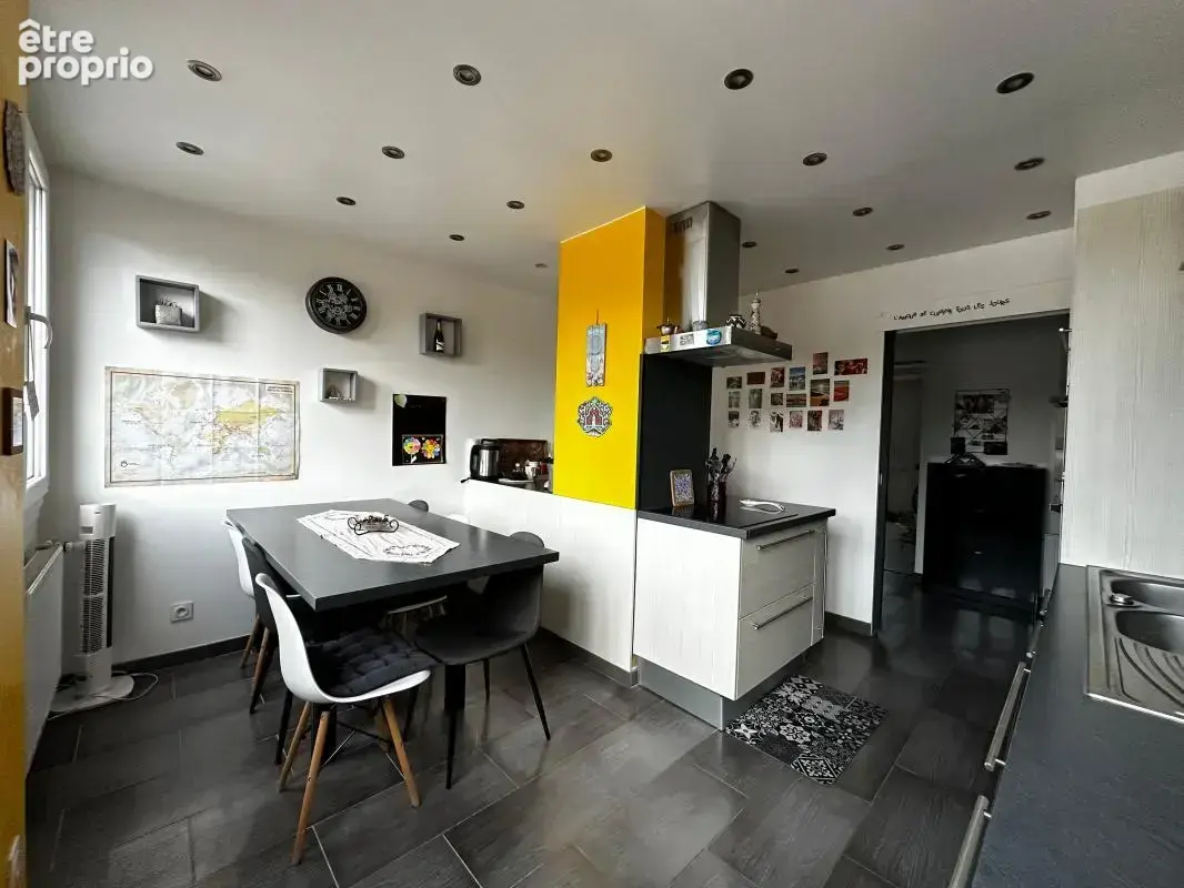 A vendre - rumilly – hyper centre  appartement 4 pièces - photo 5