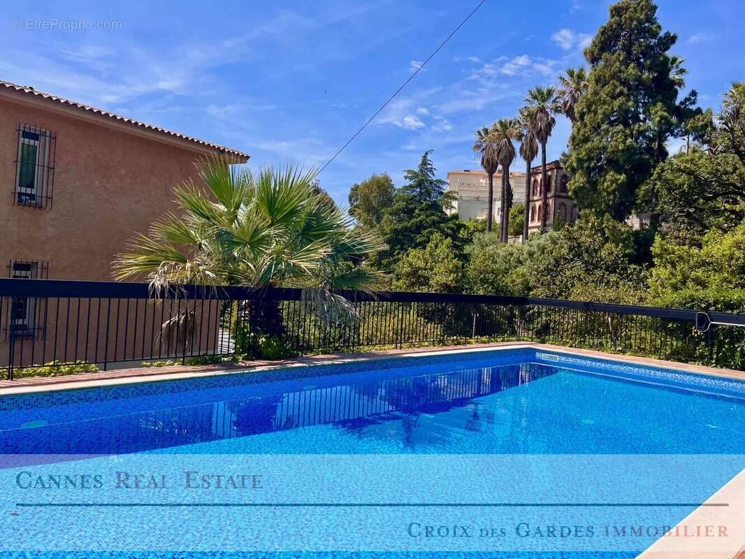 Appartement à CANNES