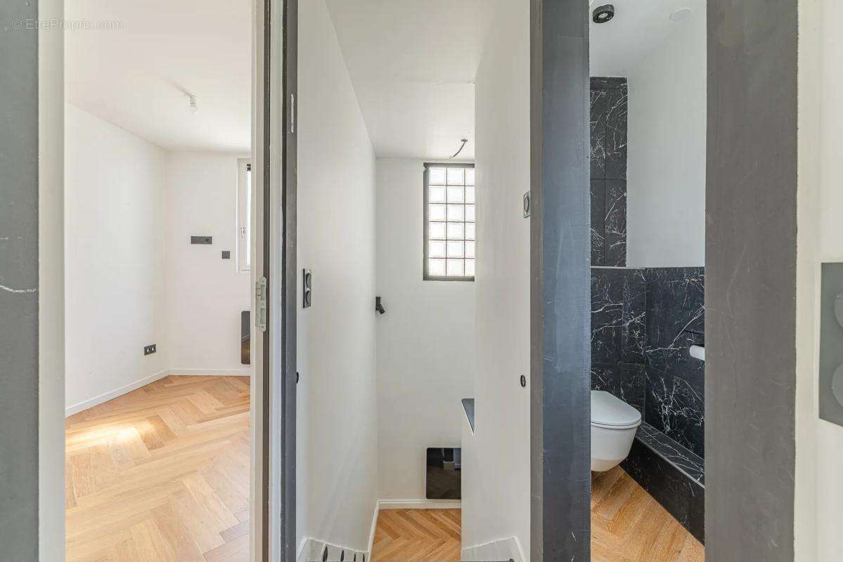 Maison à SAINT-MAUR-DES-FOSSES