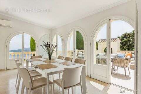 Appartement 190 m² à Villefranche-Sur-Mer  - photo 2