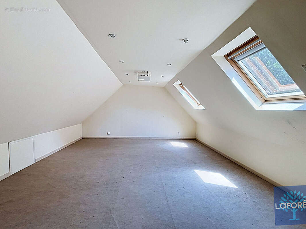 Maison Tregunc 8 pièce(s) 150 m² - photo 11