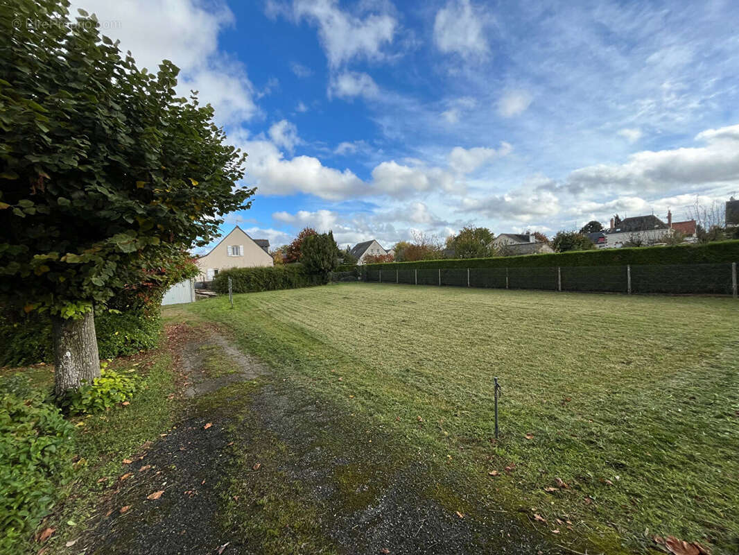 Maison à SAINTE-MAURE-DE-TOURAINE