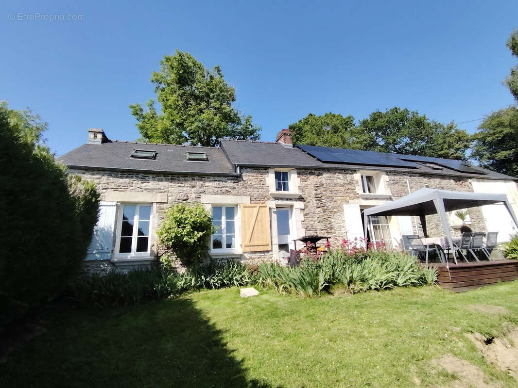 Maison à DONNAY
