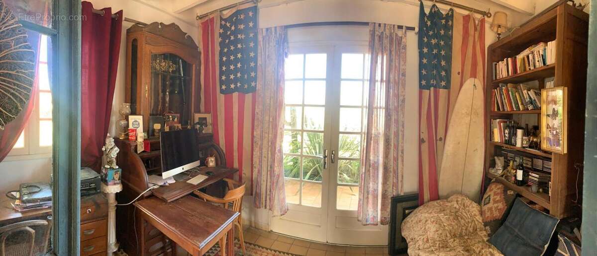 Photo 8 - Maison à VENDAYS-MONTALIVET