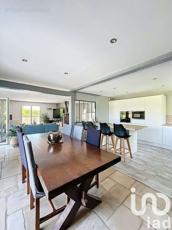Maison 216 m² à Chatillon-La-Borde  - photo 3