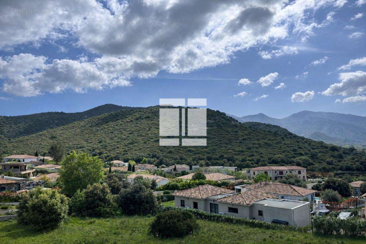 Appartement à OLETTA