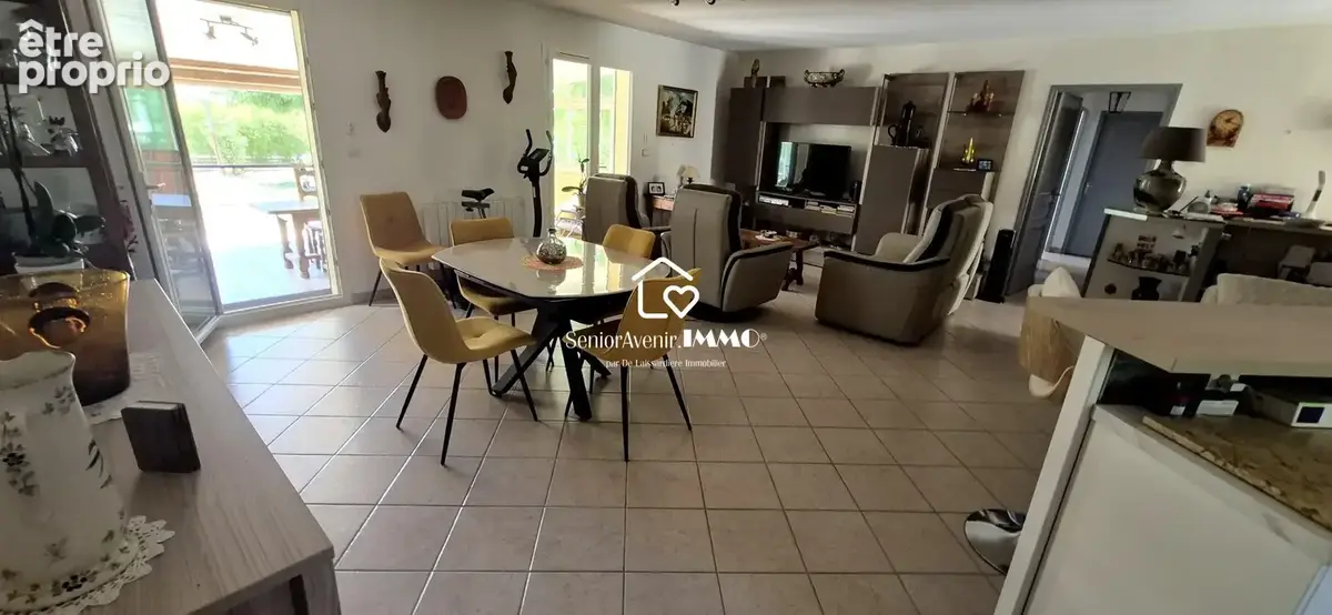 Maison 5 pièces 105 m² à vendre à Oraison (04700) - photo 4