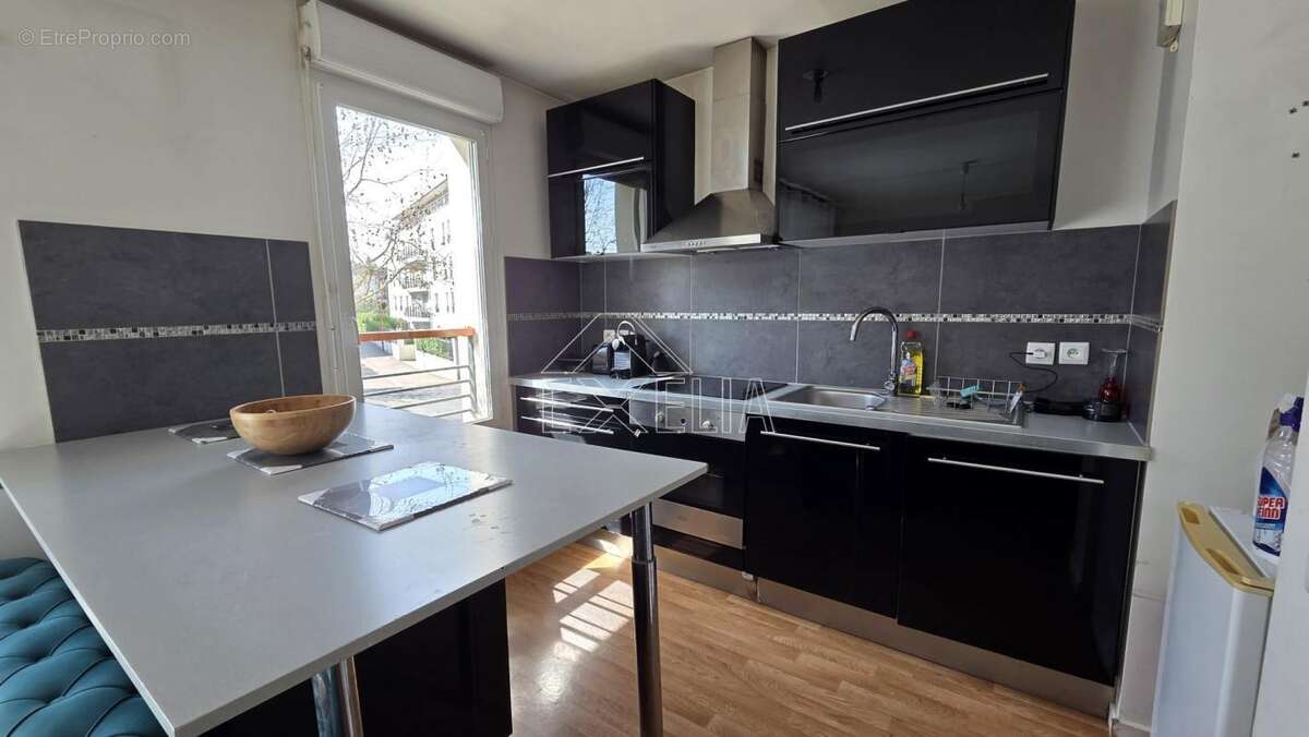 Appartement 3 pièces de 65 m² avec balcon 2 places de parking en sous sol , Bord de Seine - photo 4