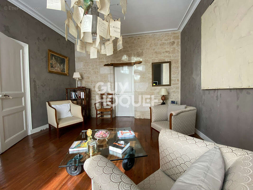 Maison à FONTENAY-LE-COMTE