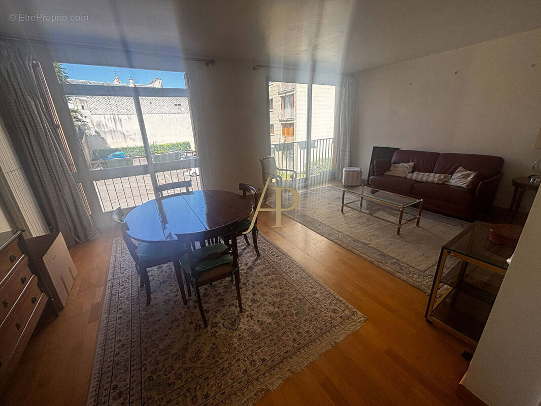Appartement à SAINT-GERMAIN-EN-LAYE