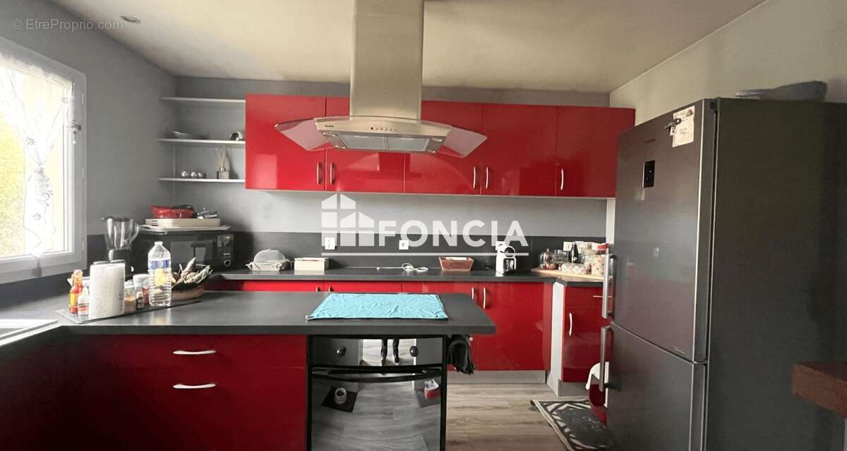 Maison à LA CHAPELLE-FORAINVILLIERS