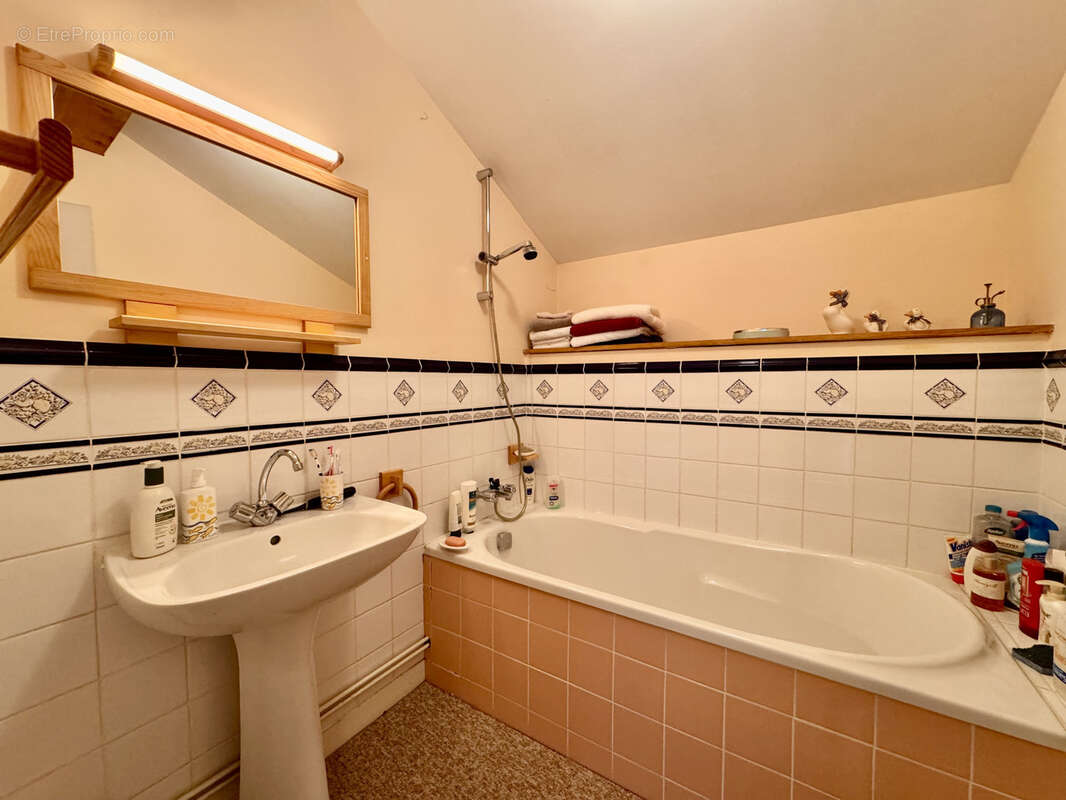 Appartement à SAINT-MARTIN-DE-BELLEVILLE