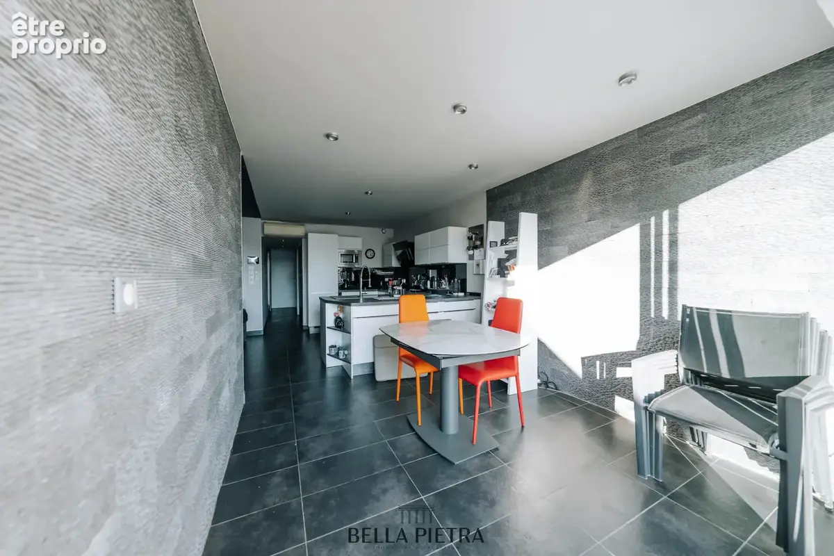 Appartement 5 pièces 110 m² à vendre à Le Grau-Du-Roi (30240) - photo 8
