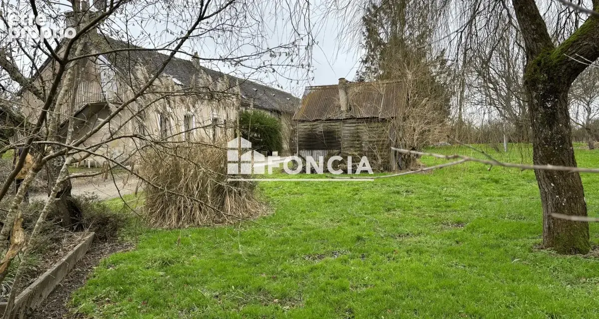 Longère avec dépendances et plus de 2 hectares - photo 3