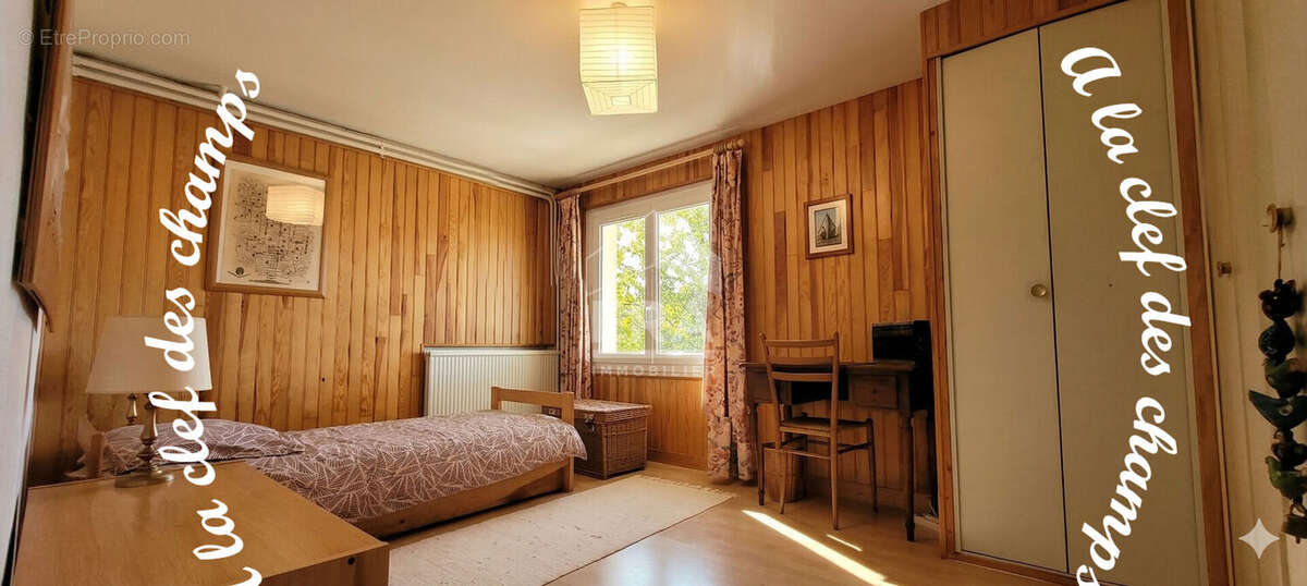 Maison à BURES-SUR-YVETTE