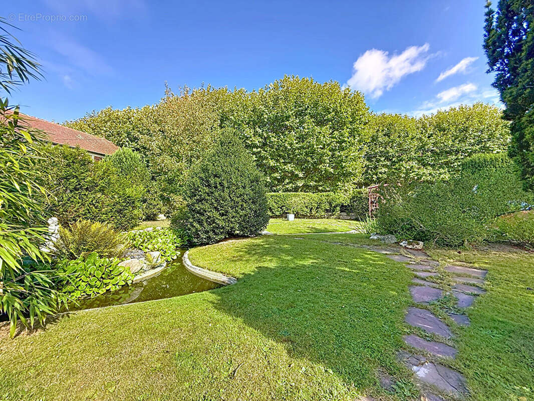 Maison à SOTTEVILLE-LES-ROUEN