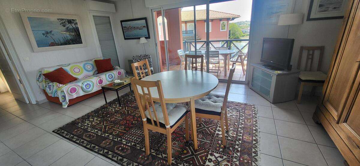 Appartement à CIBOURE